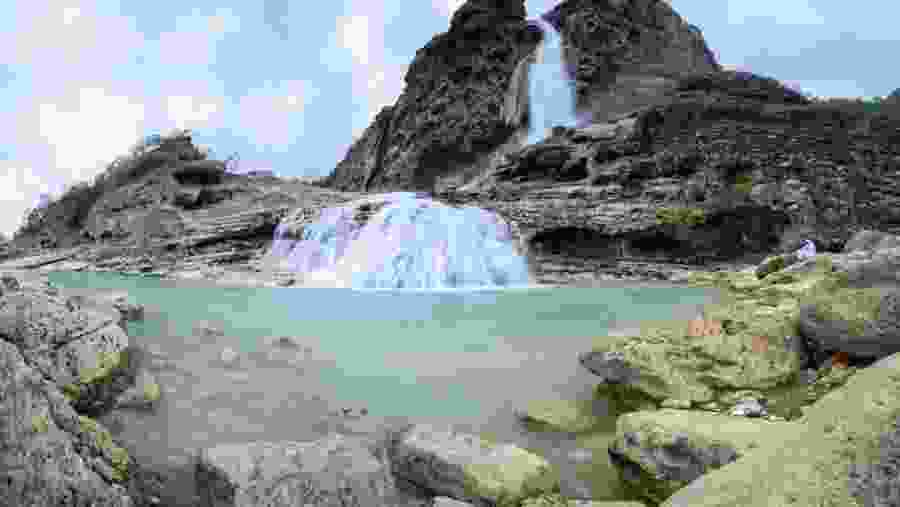 See the beautiful waterfall