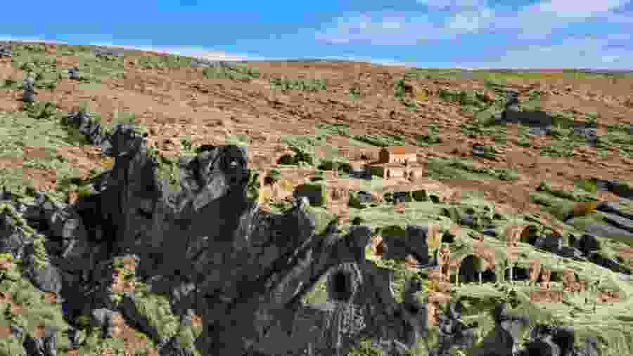Explore the Uplistsikhe cave
