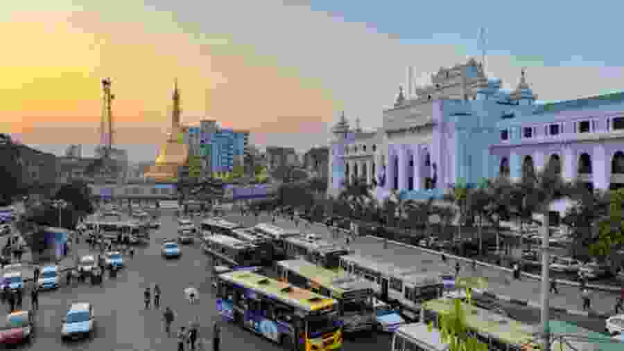 Sule Paya & City Hall