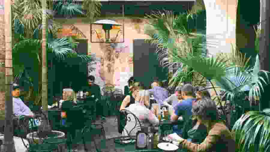 Courtyard Dining in New Orleans