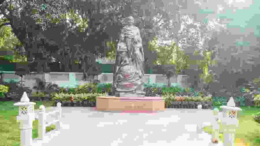 Gandhi Statue in Delhi, India