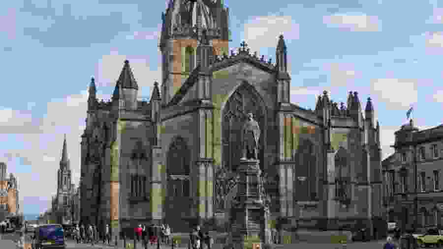 Visit the St Giles' Cathedral