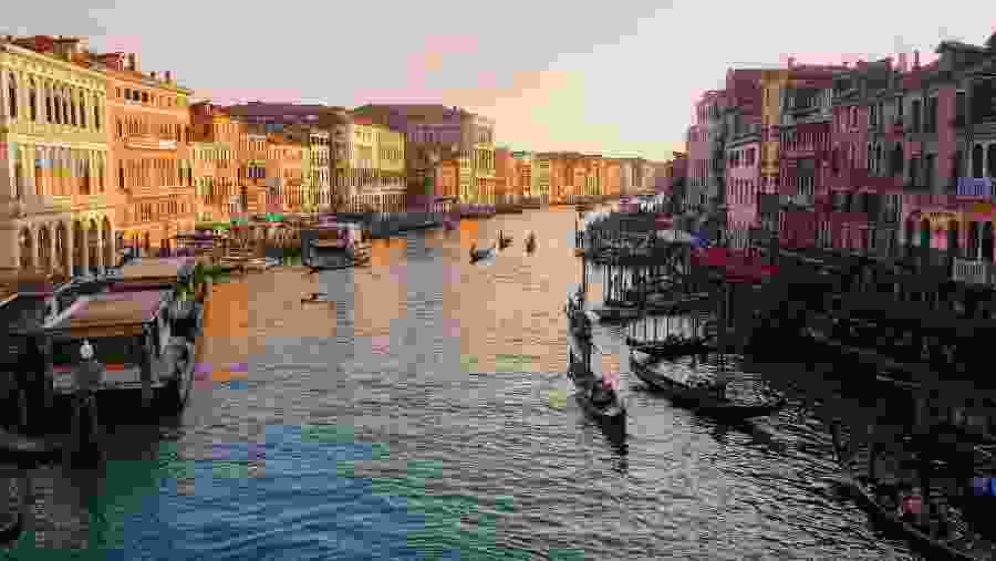 Get a chance to boat in the Grand Canal of Venice