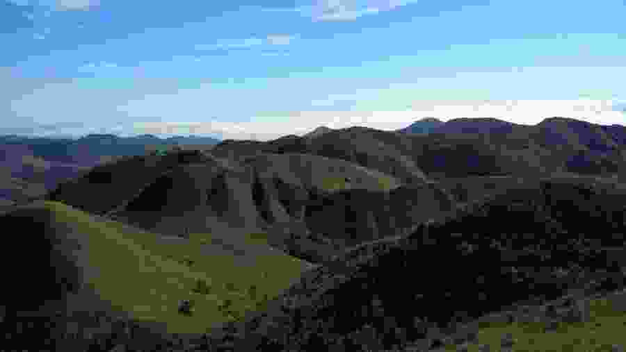 Summit Trekking Myanmar