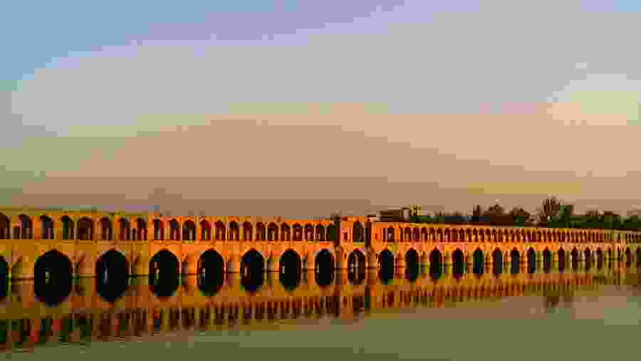 Siose Pol Bridge
