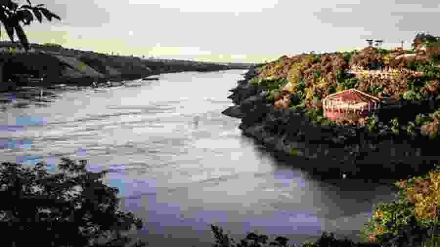 Visit Presidente Franco Village