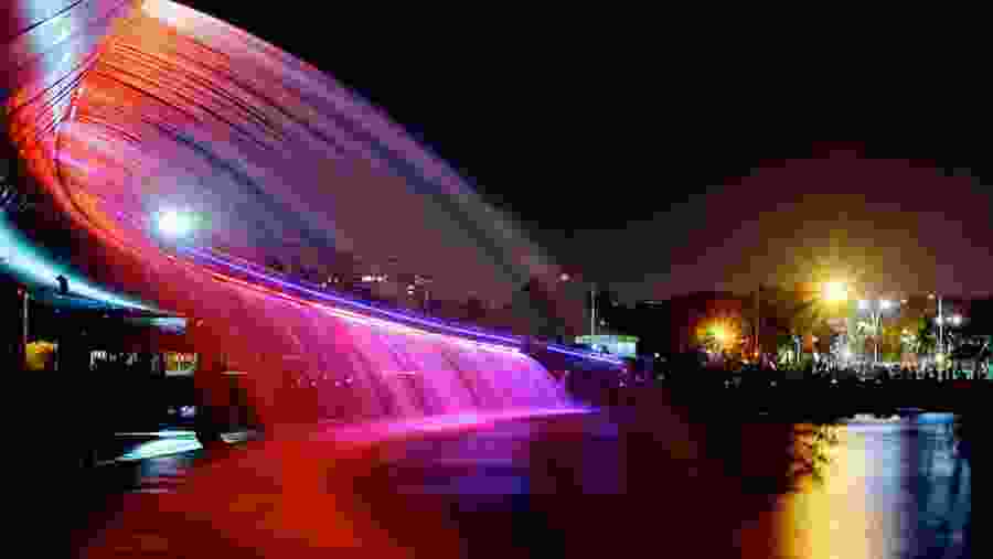 Starlight Crescent Bridge