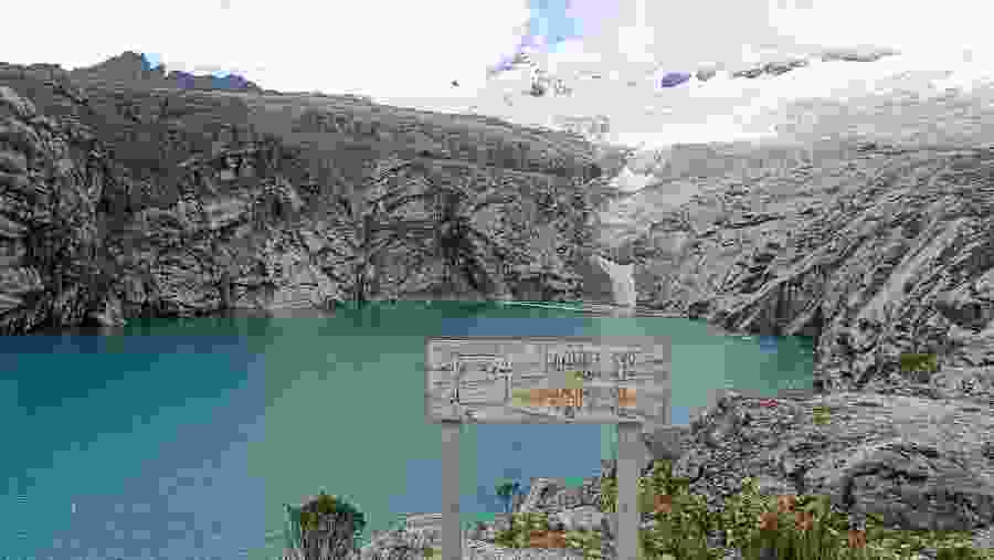 Lake 513