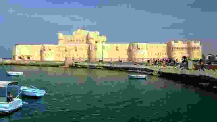 Explore the Citadel of Qaitbay