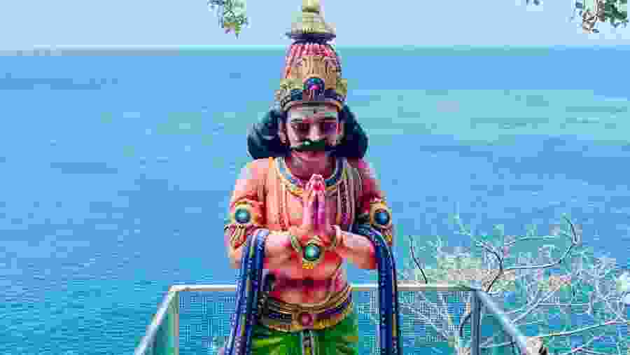 Thirukoneswaram Kovil Temple in Sri Lanka