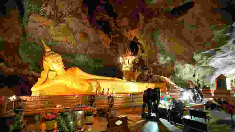 Wat Sawan Khuha Temple