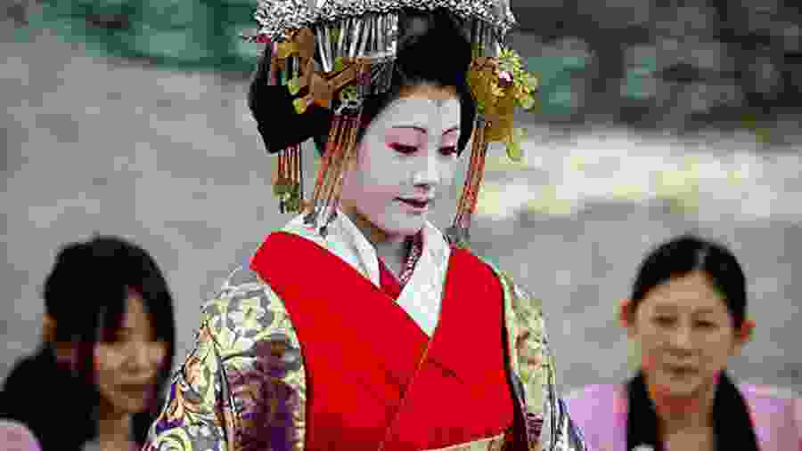 Japanese Customs