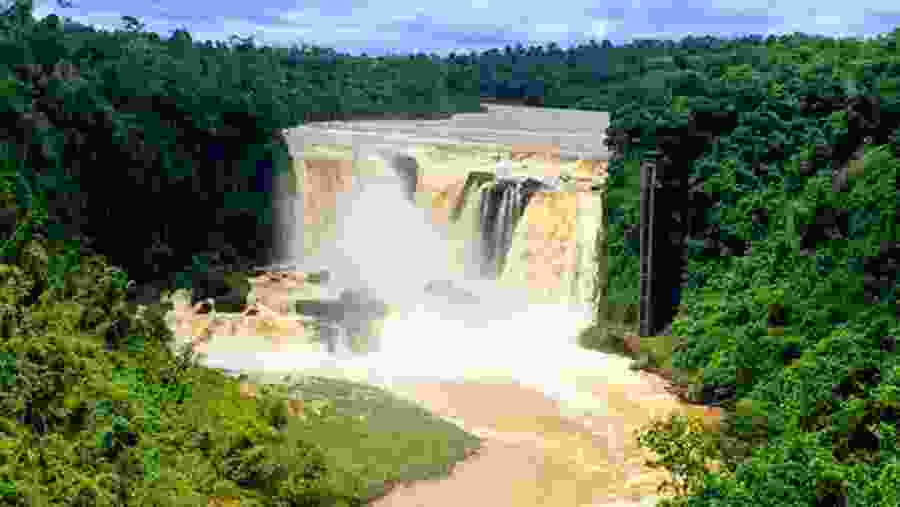 Monday's Falls, National Park in Presidente Franco District, Paraguay