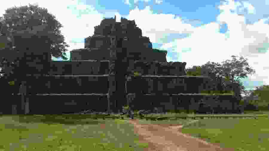 Visit Koh Ker Temple, Cambodia