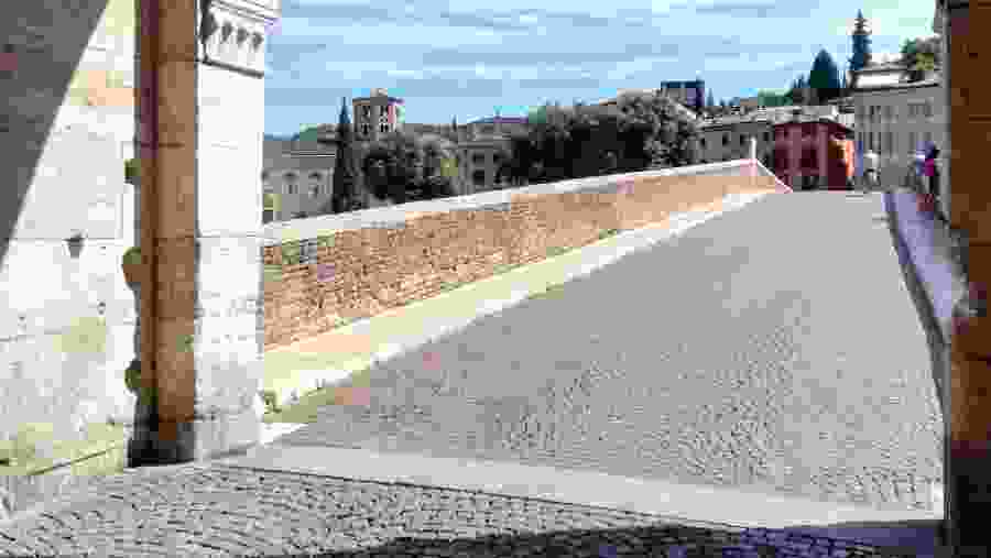 Roman Bridge, Verona