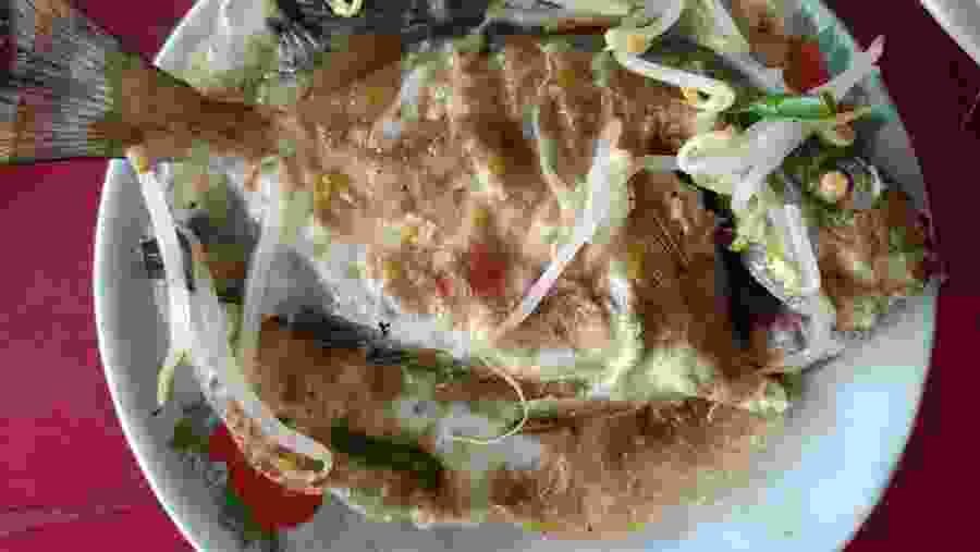 Sunrise tour on Chuon lagoon