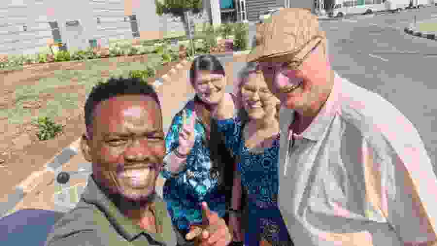 Victoria Falls Airport Transfer