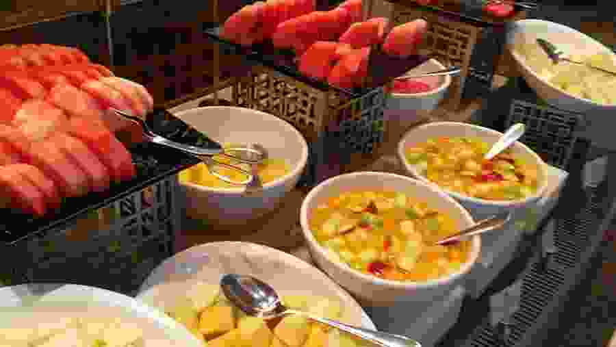 Lunch at the Atlantis