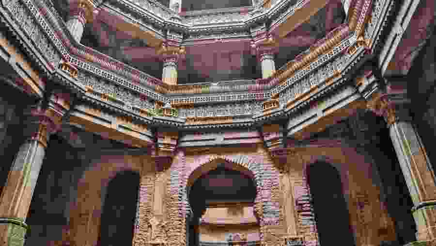 Adalaj Stepwell