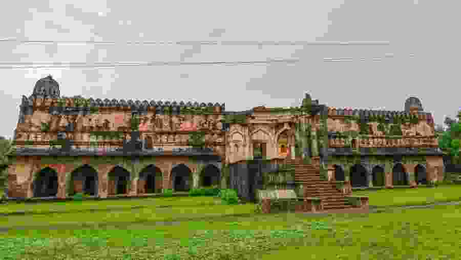 Dilawar Khan's Mosque