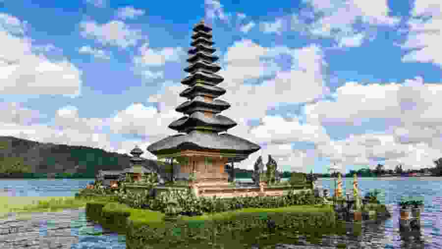Ulun Danu Temple, Bali
