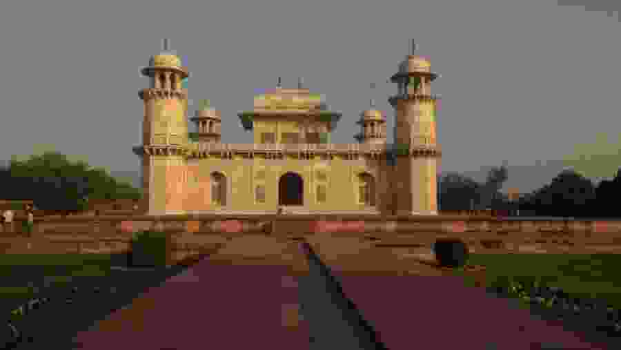 BABY TAJ MAHAL