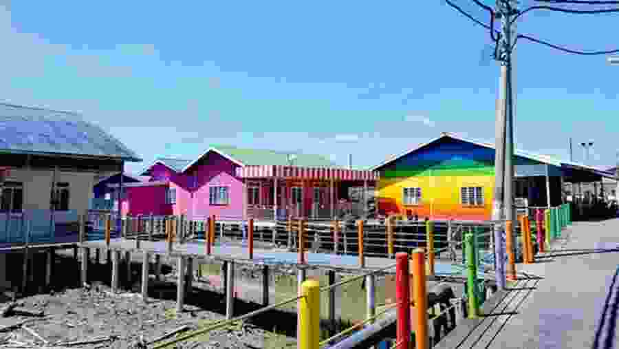 See the Floating Houses of Pulau Ketam