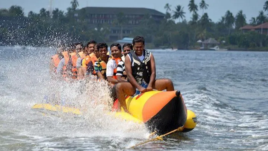 Banana Boat Tube Riding
