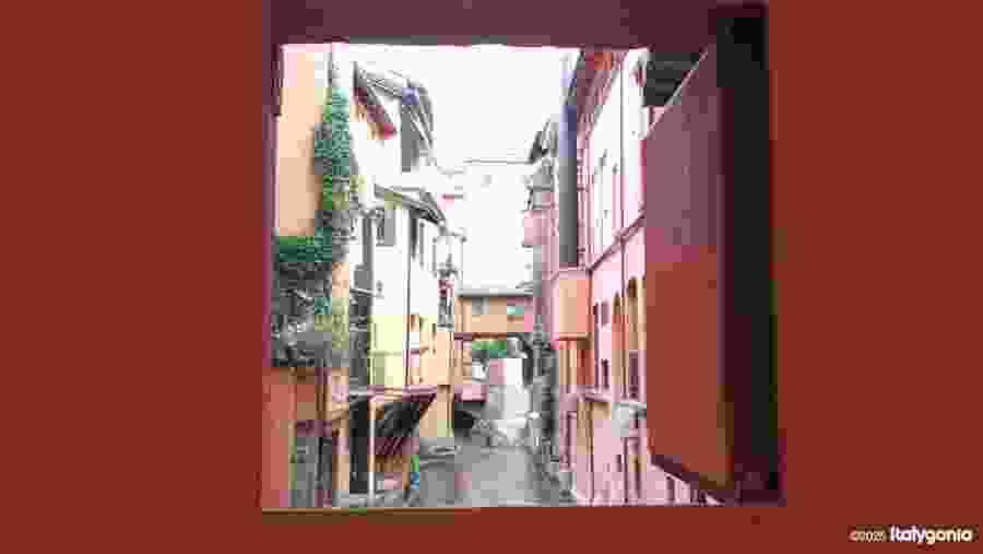 BOLOGNA walking tour