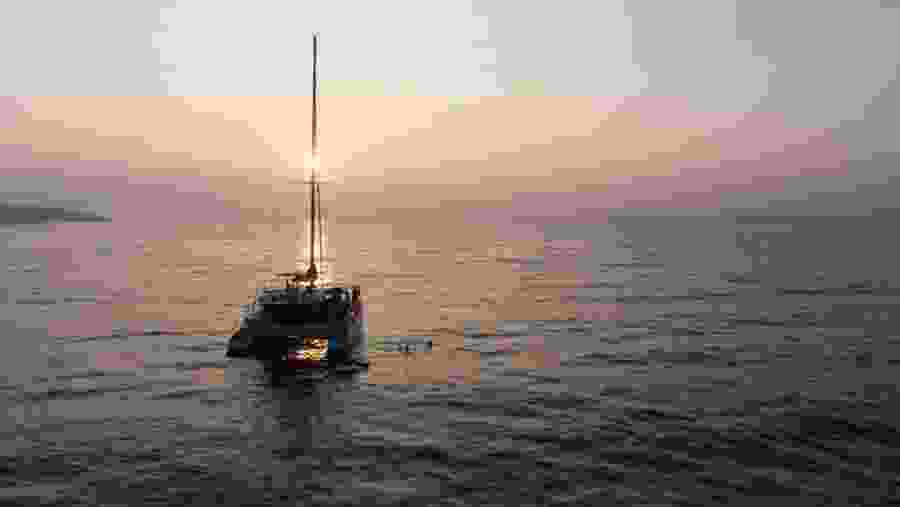 Sailing in Indian Oceans