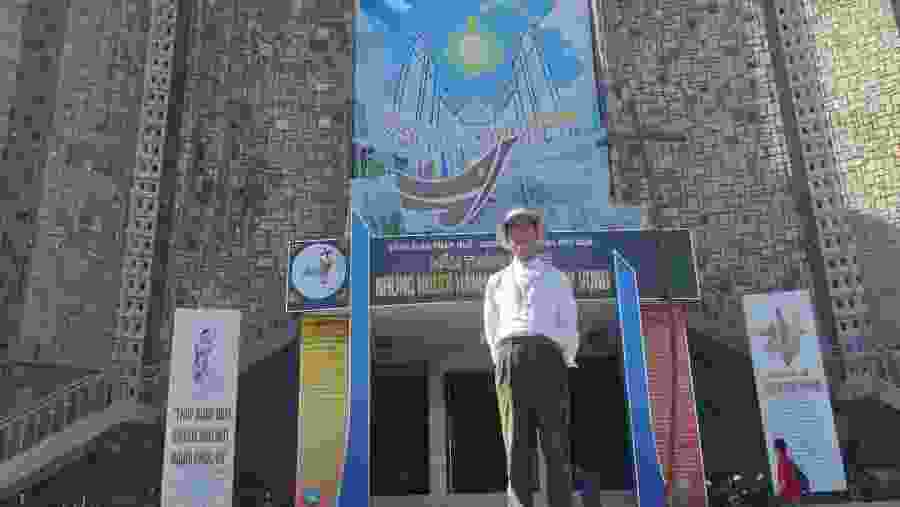 CATHOLIC TOUR IN HUE & LA VANG