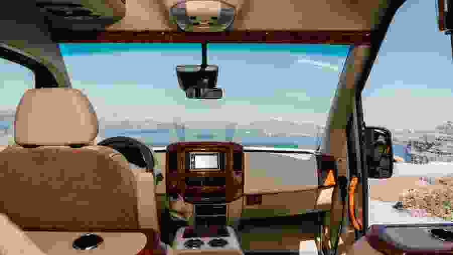 Enjoy a luxurious ride of Santorini