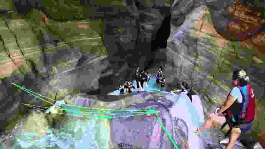 Almujib canyon adventure