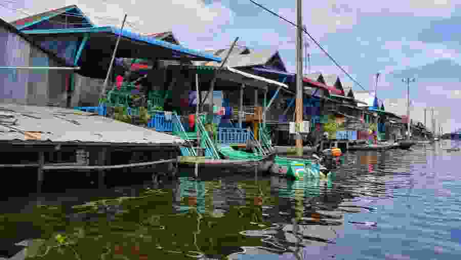 Floating village of Kampong Phluk