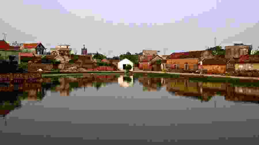 Duong Lam Ancient Village