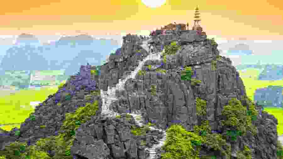 Hang Múa (Mua Caves)