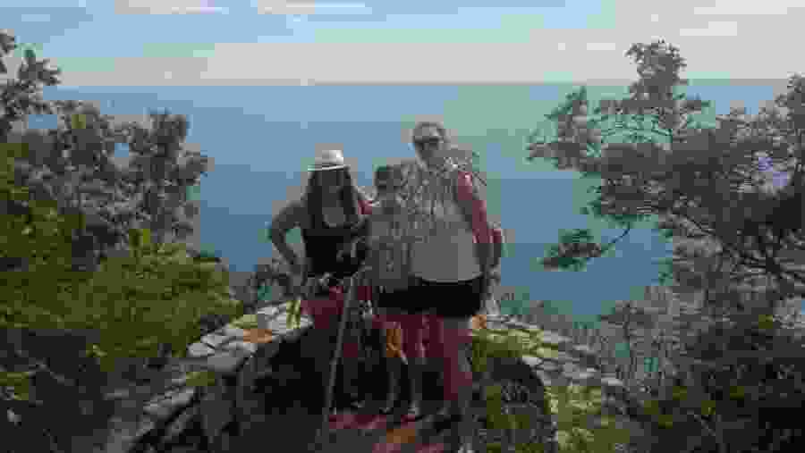 Pose on top of the Island