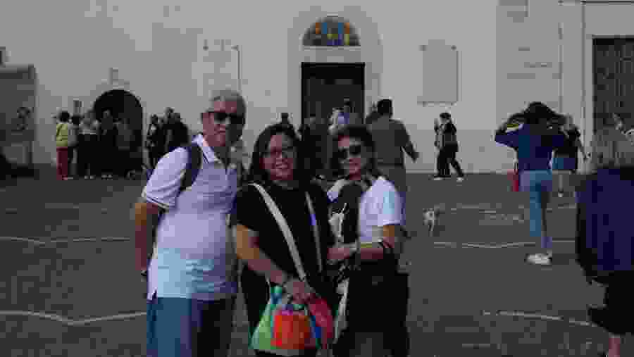 Happy Tourists