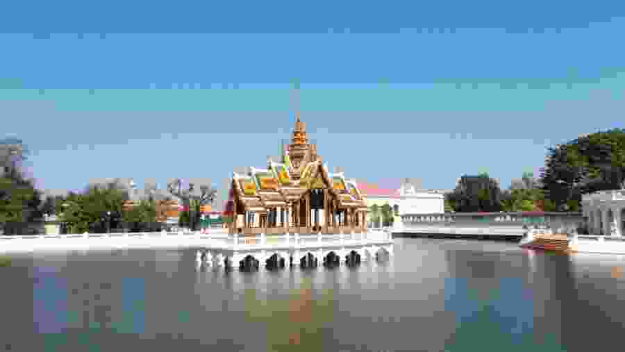 See the Aisawan Dhiphya