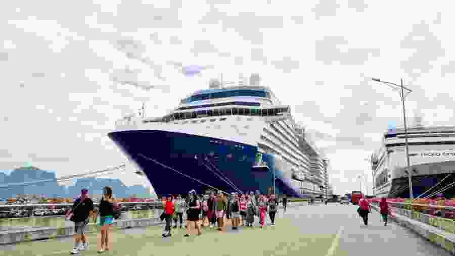 Ha Long Bay Discovery