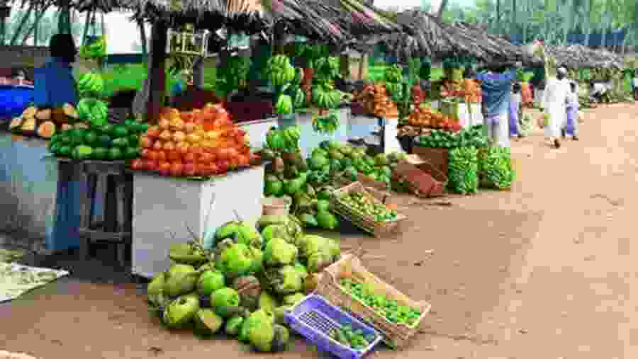 Fruits and vegetables shop, Salalah Market