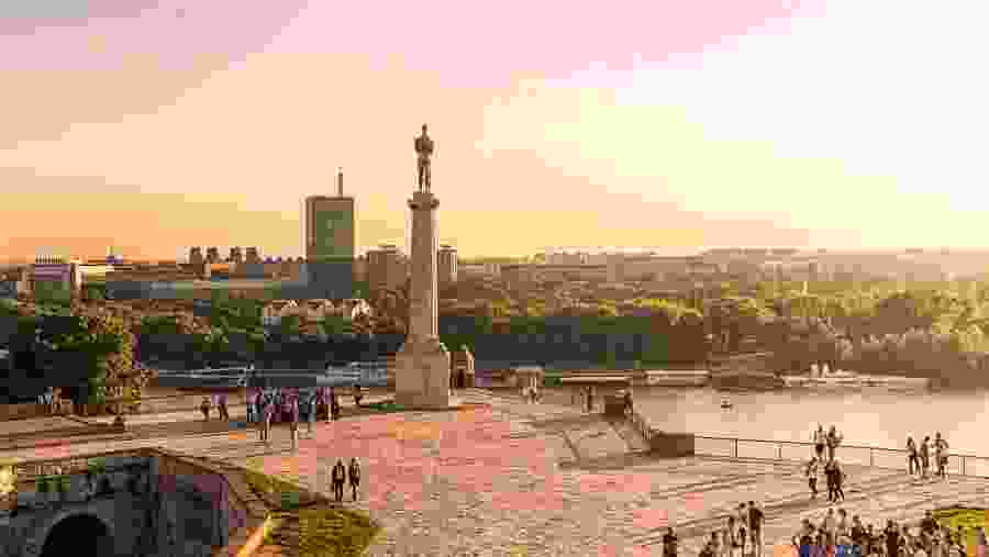 Walk down the historic Kalemagdan Park and Street