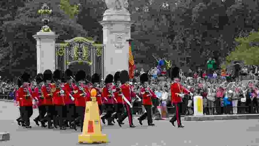 Changing of guards at Buckingham Palace