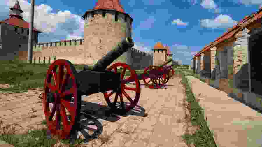 Visit the beautiful Bender Fortress in Tighina