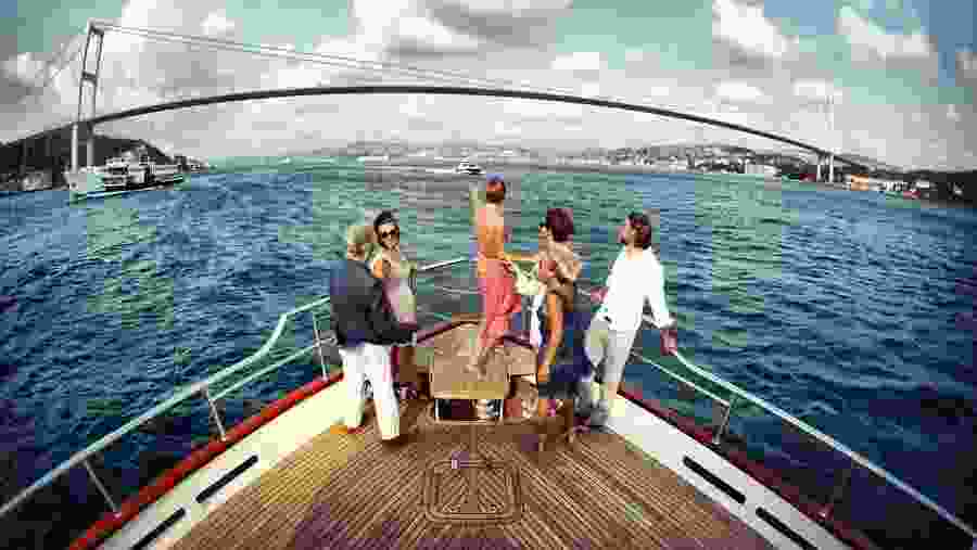 Go cruising in Bosphorus