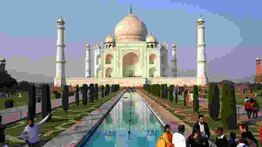 Admire the Taj Mahal, Agra, India