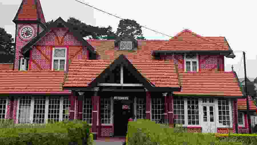 Old Post office Nuwara Eliya