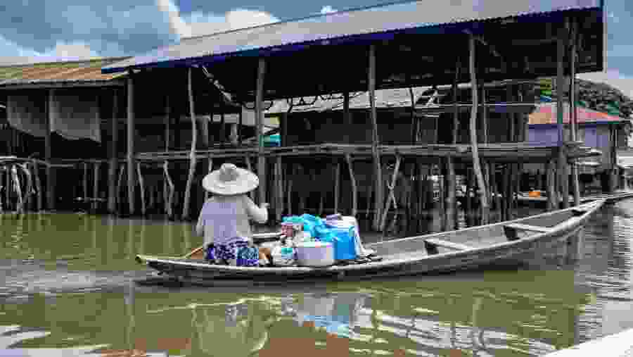 Visit Ganvié, Benin