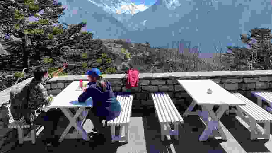 Refreshment points during the trek