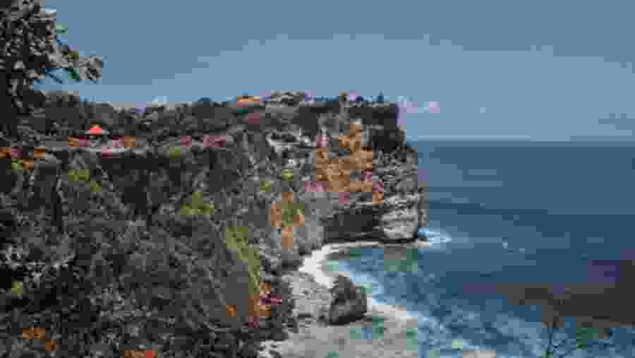 Spot the picturesque Uluwatu cliff
